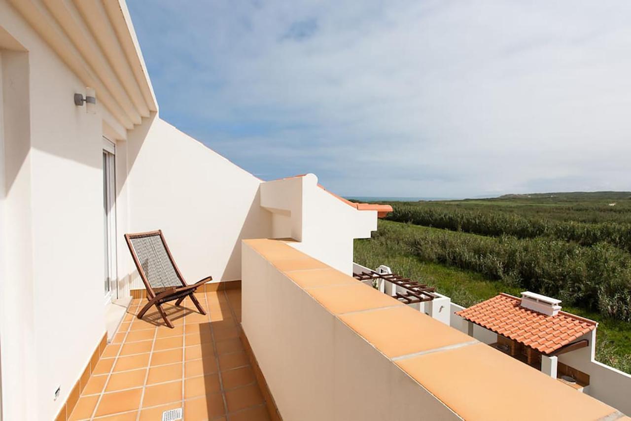 Casa Sardinha - Praia E Piscina - T2 费雷尔 外观 照片