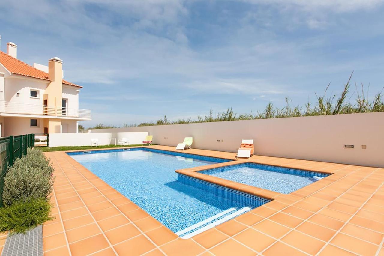 Casa Sardinha - Praia E Piscina - T2 费雷尔 外观 照片